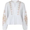 NEO NOIR Ginia Emb Blouse Off White
